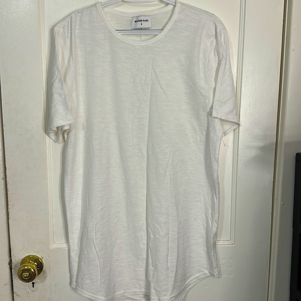 Melrose place (brand) Medium size white